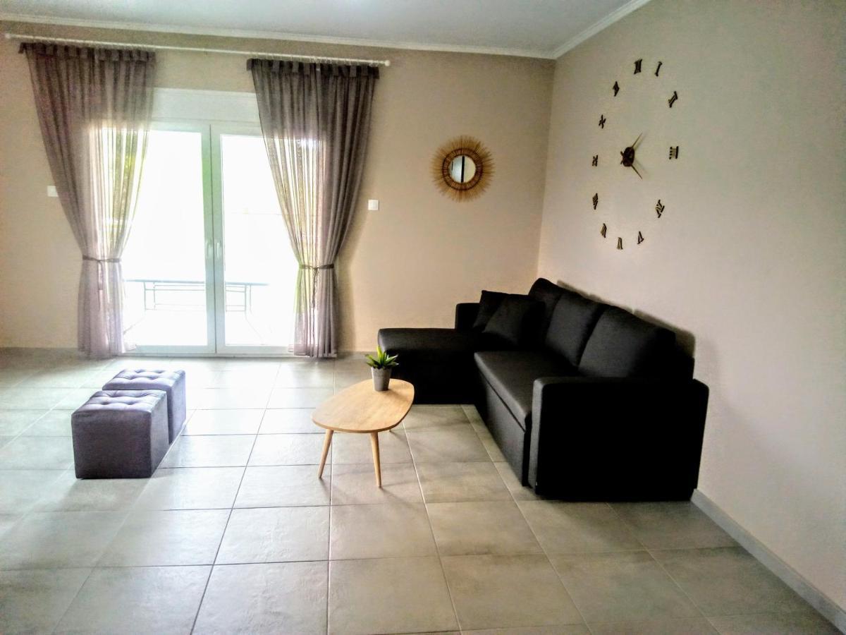 דירות אורמוס פנגיאס Elegant House מראה חיצוני תמונה