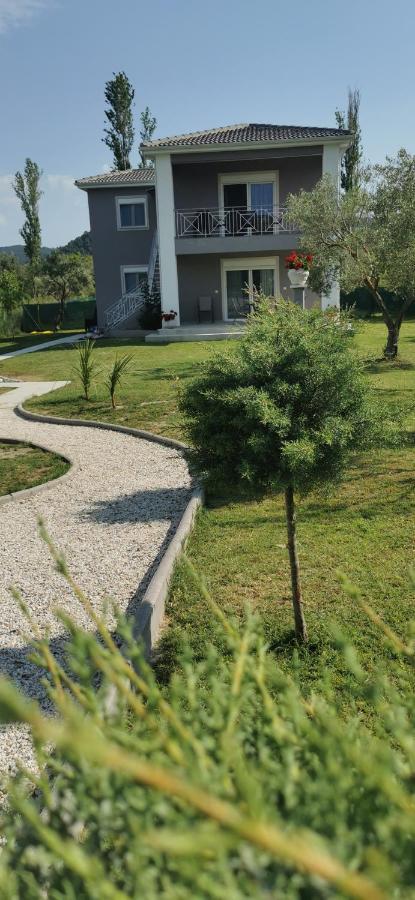 דירות אורמוס פנגיאס Elegant House מראה חיצוני תמונה