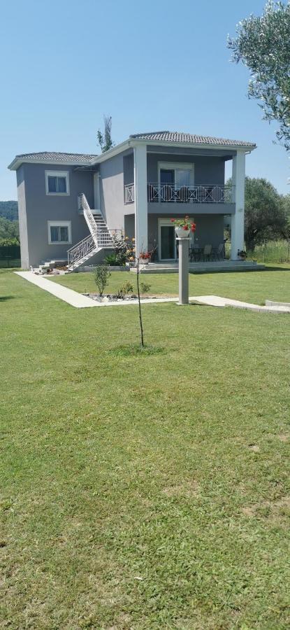 דירות אורמוס פנגיאס Elegant House מראה חיצוני תמונה