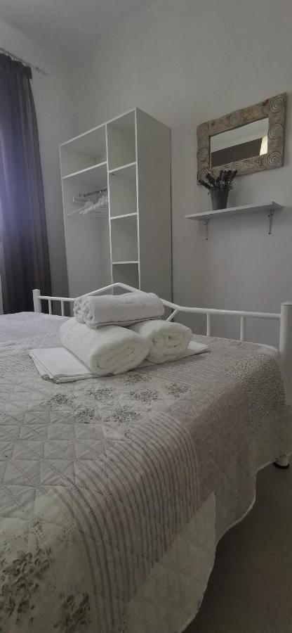 דירות אורמוס פנגיאס Elegant House מראה חיצוני תמונה