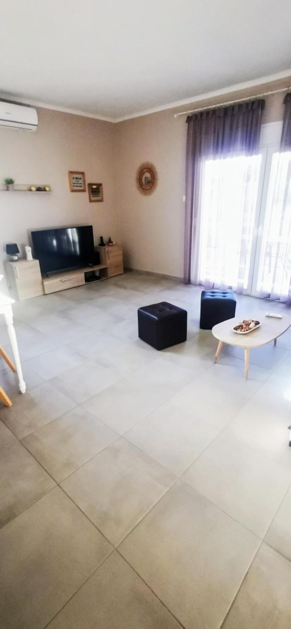דירות אורמוס פנגיאס Elegant House מראה חיצוני תמונה