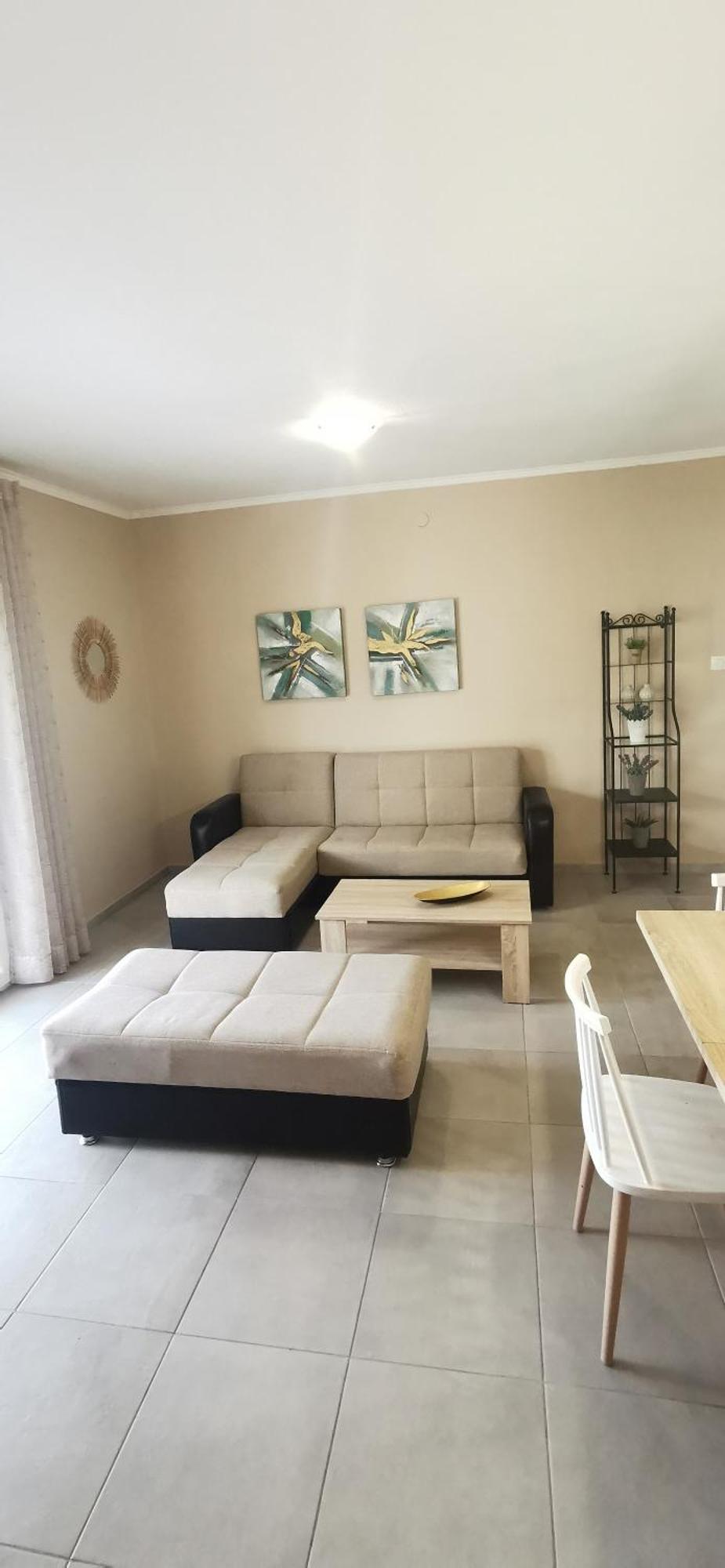 דירות אורמוס פנגיאס Elegant House מראה חיצוני תמונה